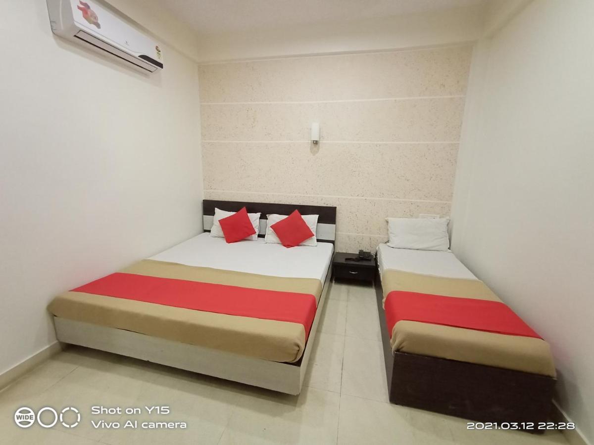 Shree Hotel Shivdhara Сомнатх Экстерьер фото