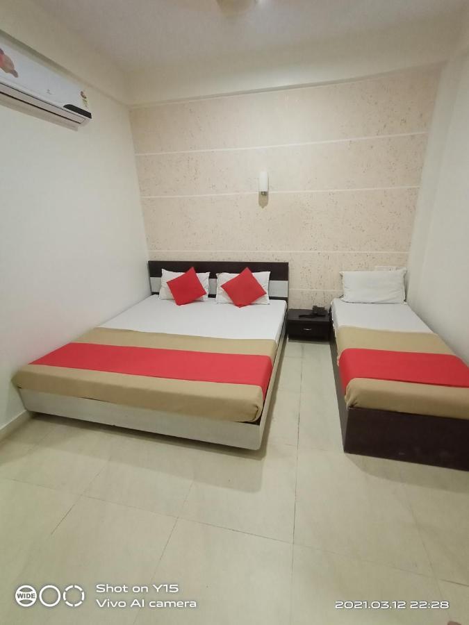 Shree Hotel Shivdhara Сомнатх Экстерьер фото